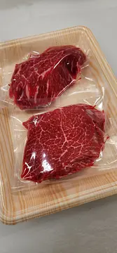 土佐あかうしモモステーキ